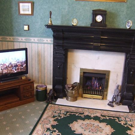 The Richmond Guest House Эр Экстерьер фото