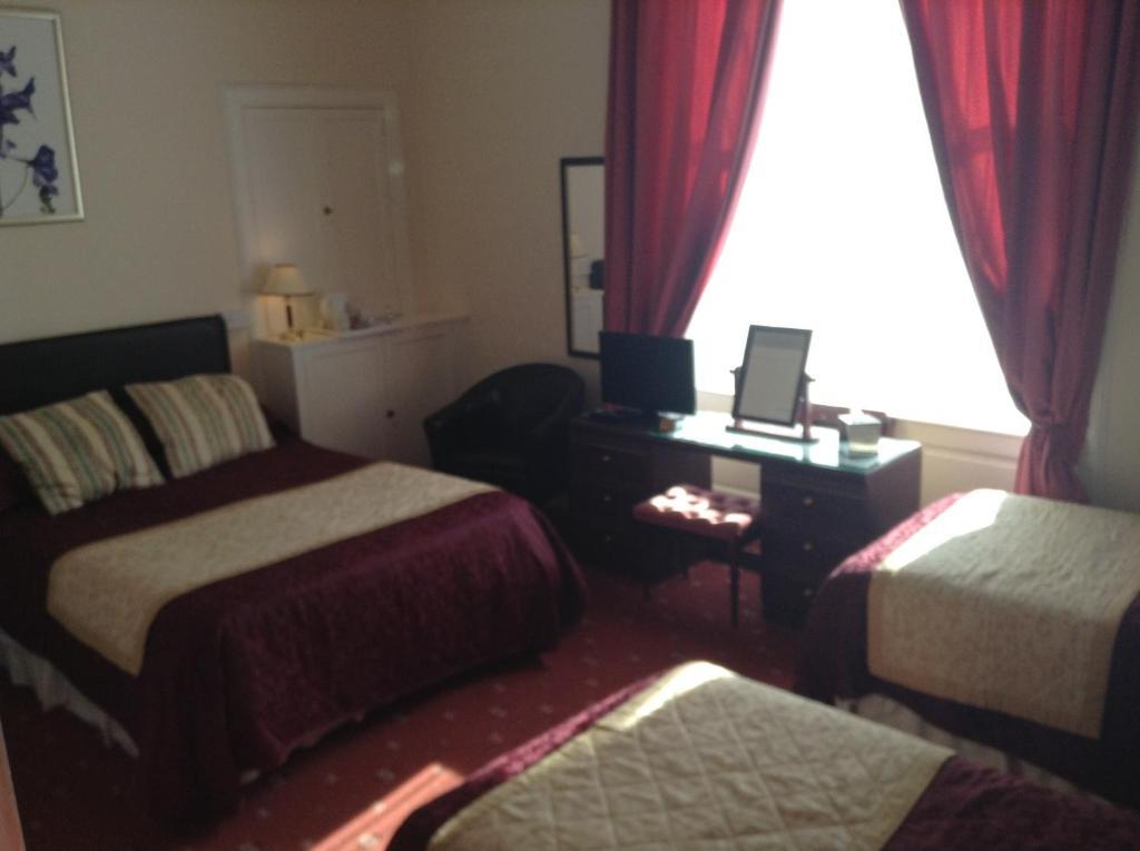 The Richmond Guest House Эр Экстерьер фото