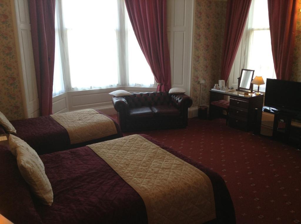 The Richmond Guest House Эр Экстерьер фото