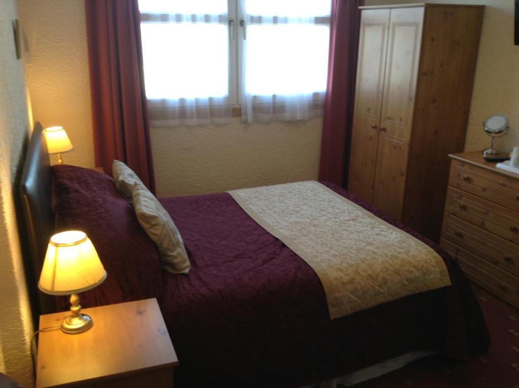 The Richmond Guest House Эр Экстерьер фото